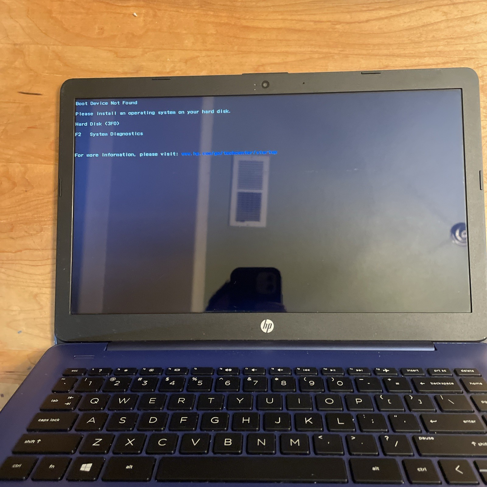 HP Stream 14-CB171WM 14″ Celeron Read Description No OS￼