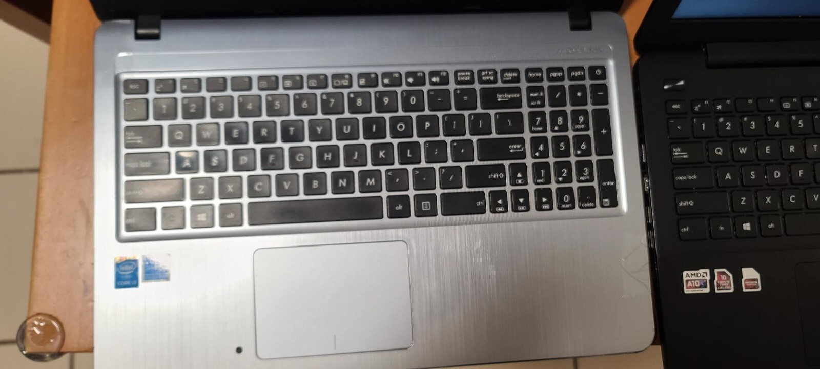 Lot of two Asus Laptop