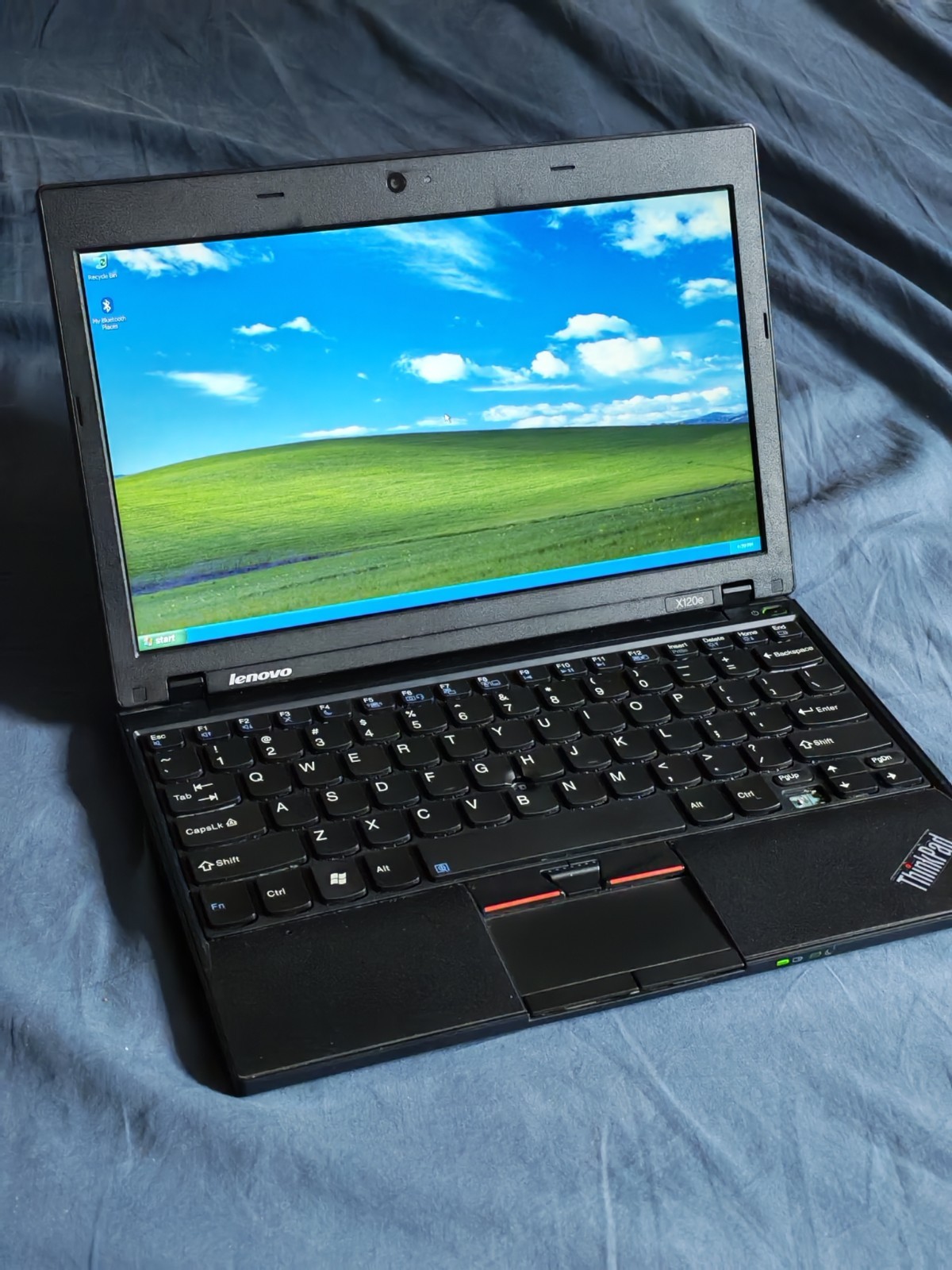 LENOVO THINKPAD X120e, Windows XP, AMD E-240 1.50GHz, 2GB DDR3, 250GB HDD
