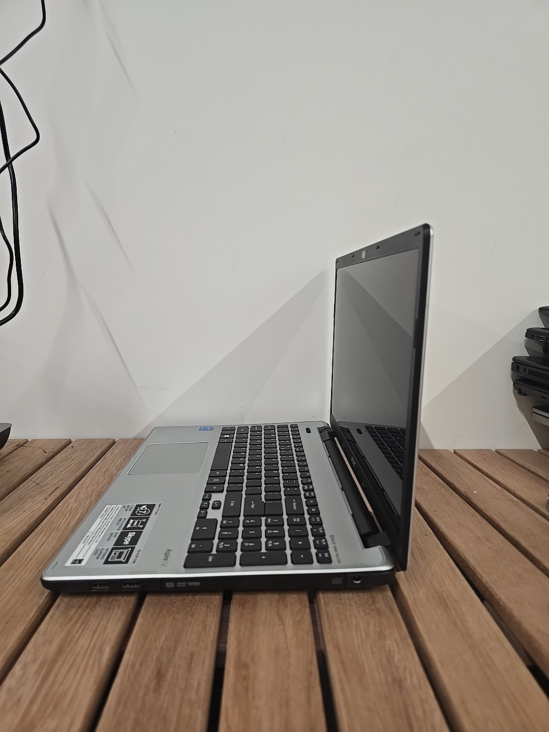 Acer Aspire V 15 Touch Z5WAH 1TB HDD Intel Core i5 Laptop | For Parts