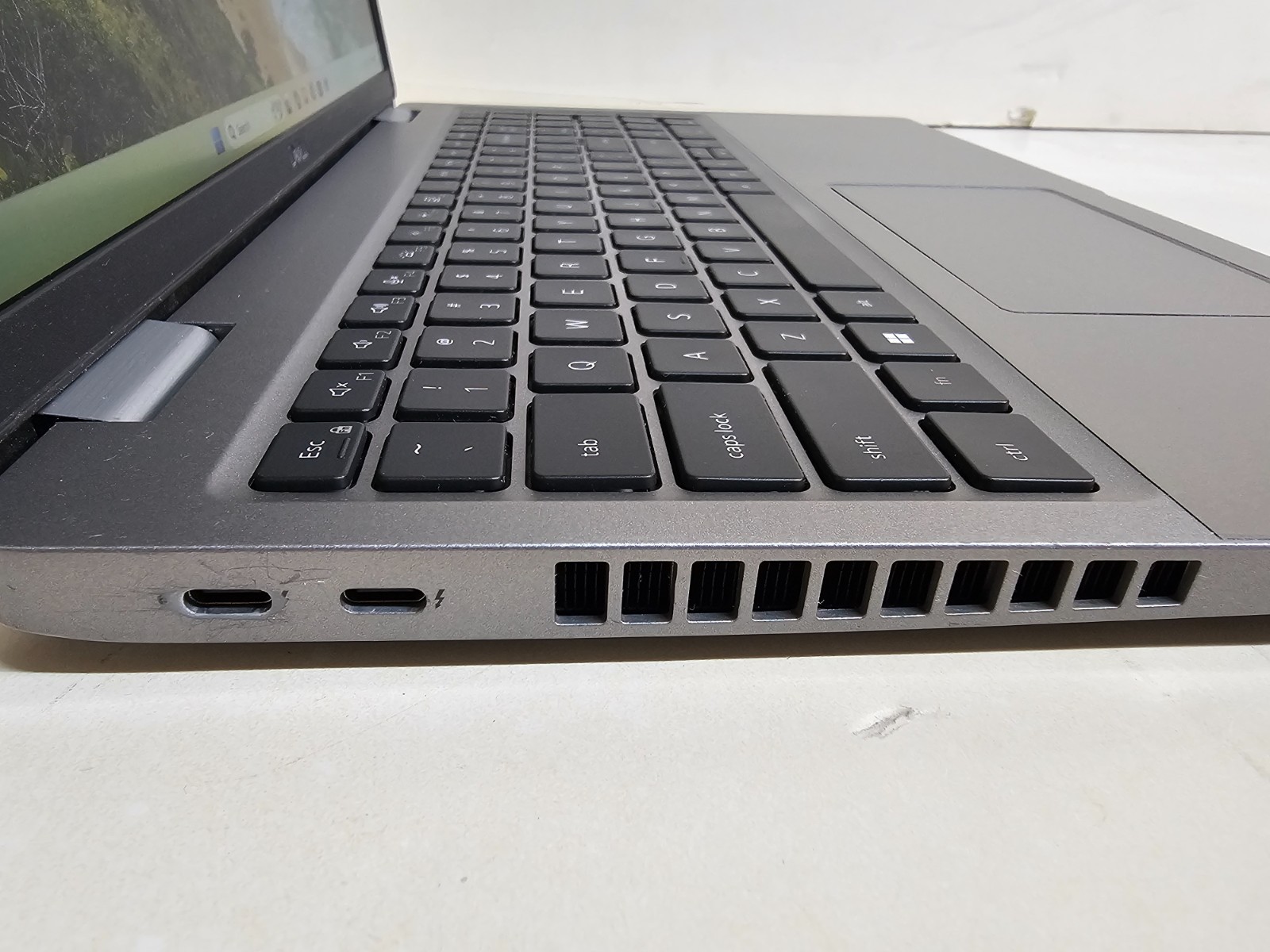 Dell Latitude 5520 Laptop – 2.6 GHz i5-1145G7 16GB 512GB 15.6″ Touchscreen SP31