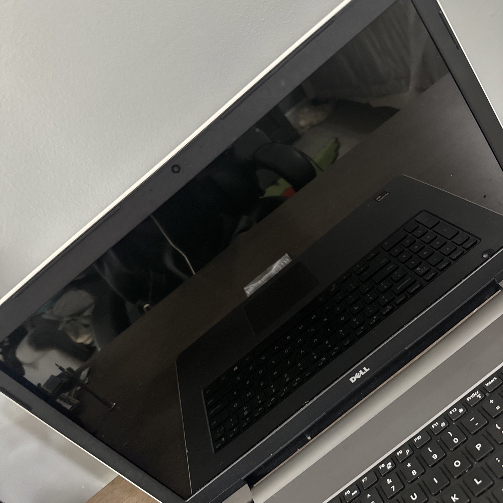 Dell Inspiron 17” Laptop AMD A8 No RAM No HDD – For parts or repair READ!