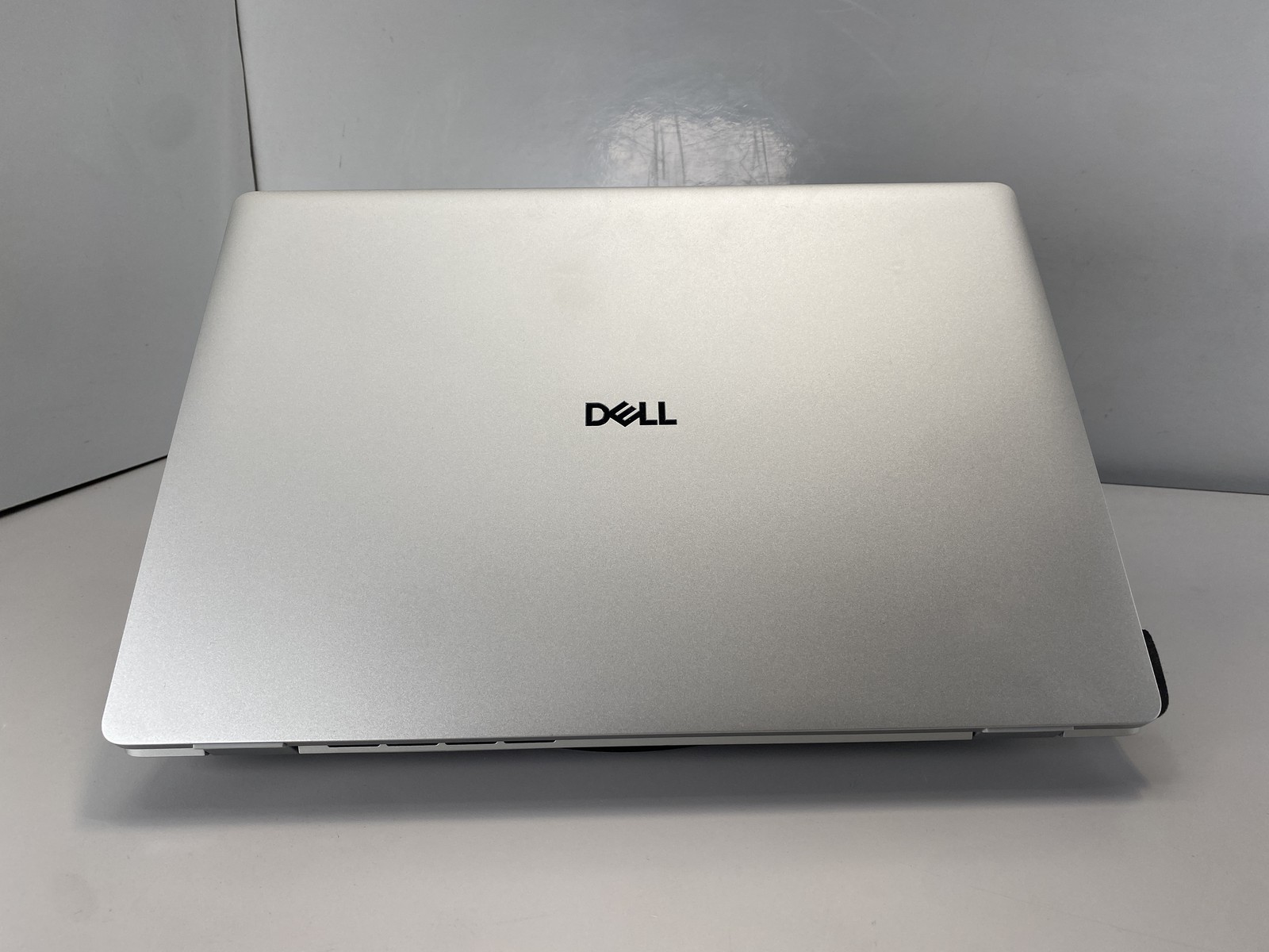 Dell Laptop Pro 16 PC16250 16″ Intel Core Ultra 5 235U 512GB- Silver