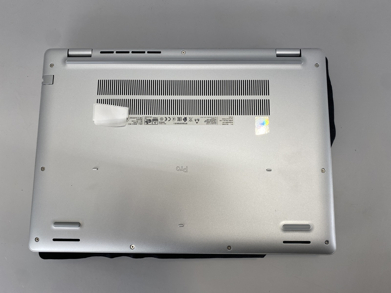 Dell Laptop Pro 16 PC16250 16″ Intel Core Ultra 5 235U 512GB- Silver