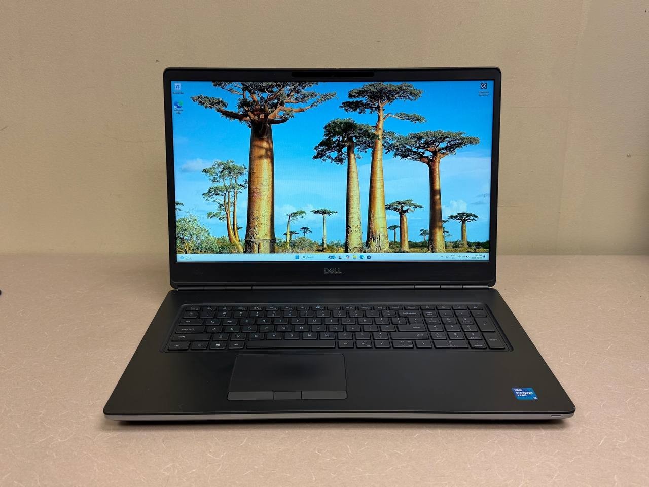 Dell Precision 7760, 17 inch (i5-11500H, 16 GB RAM, 512GB SSD, Silver) #3