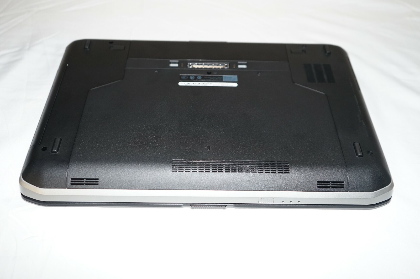 ^ Dell Latitude E5530 Intel Core i5-3210M @ 2.50GHz 4GB Ram No HD #C1220