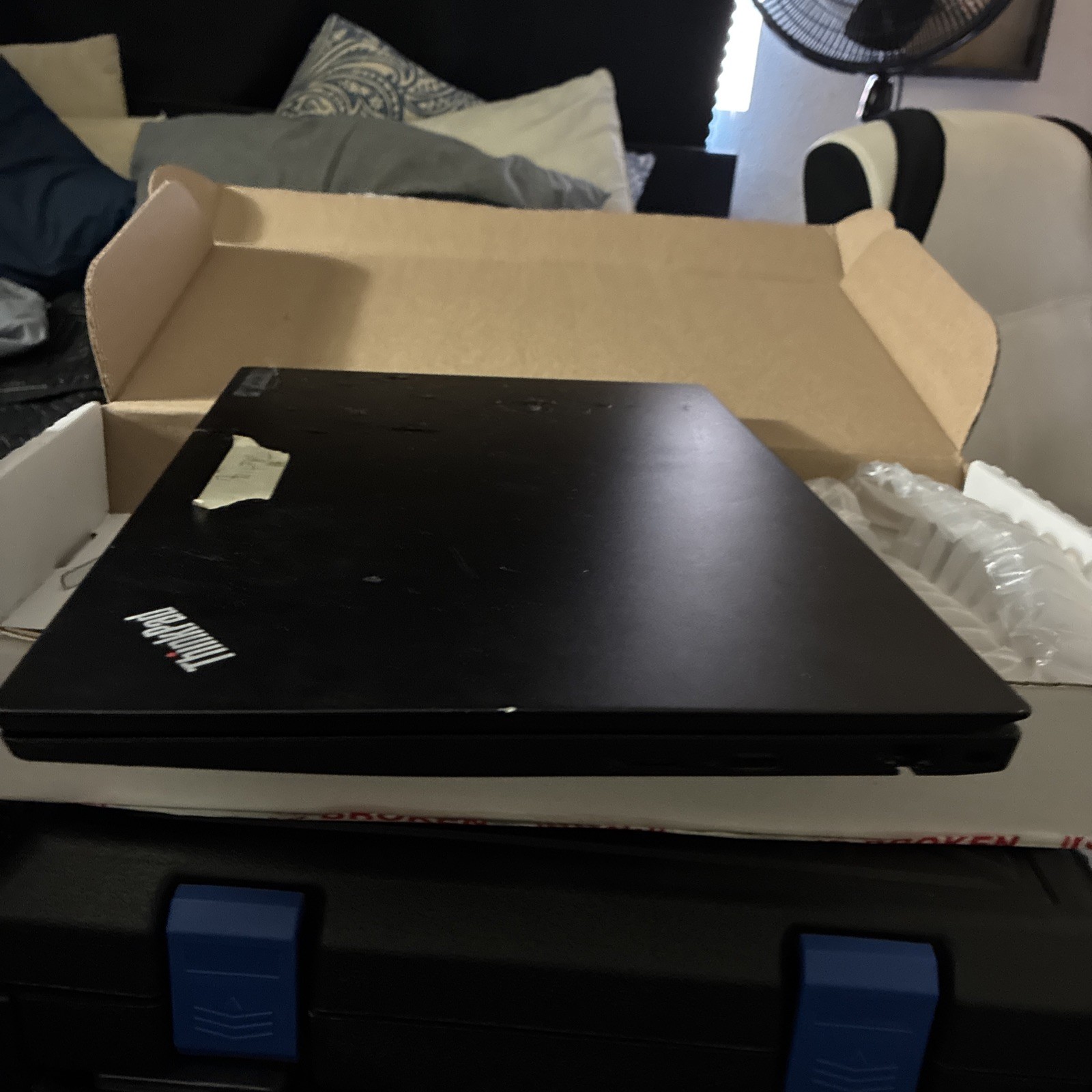 Lenovo ThinkPad E590 15.6″ Core i5-8265U 1.60GHz 8GB 256GB SSD Windows 11 READ