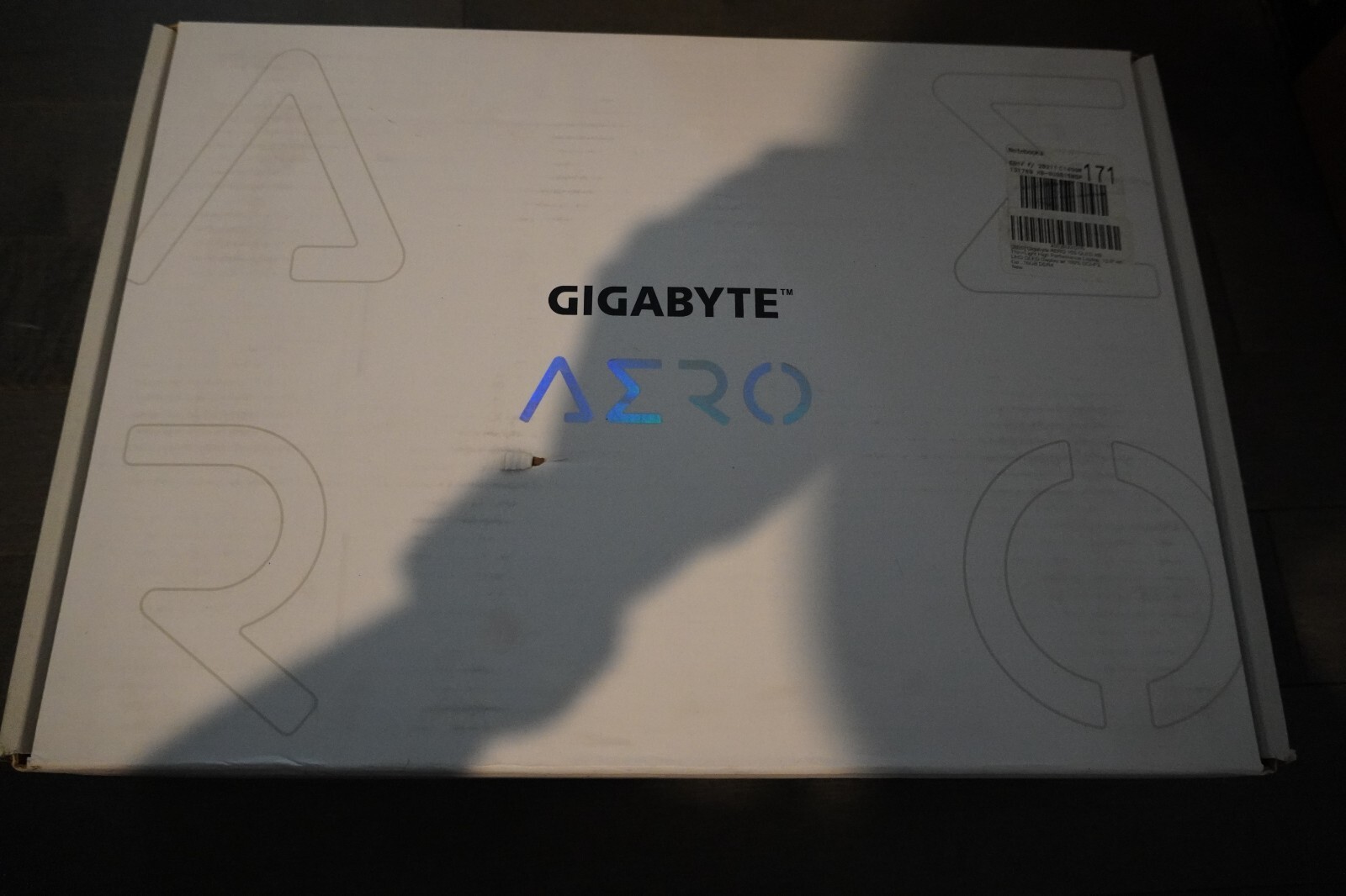GIGABYTE AERO 15S OLED XB 15.6″ 4K UHD OLED RTX 2070 i7-10875H 16GB 1TB WIN 10 P