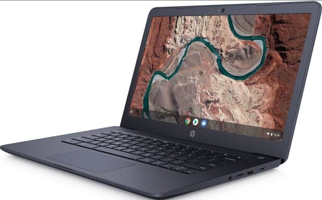 HP Chromebook 14″ (32GB, AMD A4, 1.6 GHz, 4 GB) Laptop – Ink Blue – 14-db0080nr