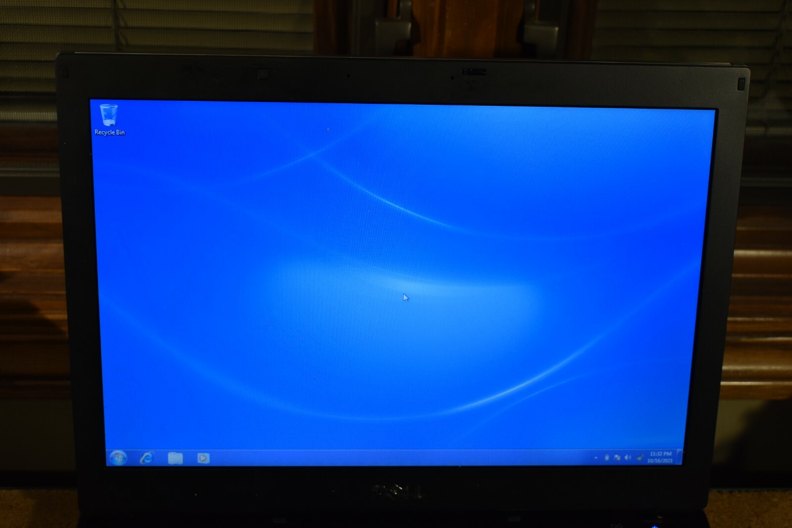 Dell Latitude E6410 Laptop Intel Core i5-540M 4GB RAM NVidia 3100M Windows 7 Pro