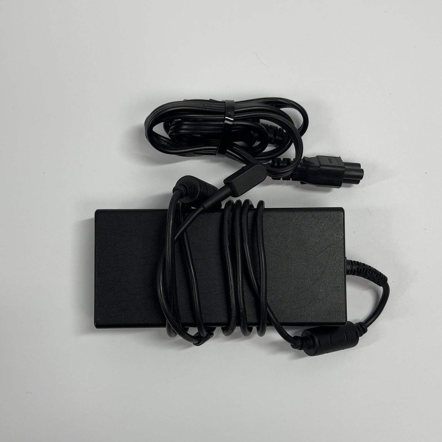 Broken Acer Predator Helios 300 i7-10750H 16GB RAM 512GB SSD GTX 1660 Ti READ