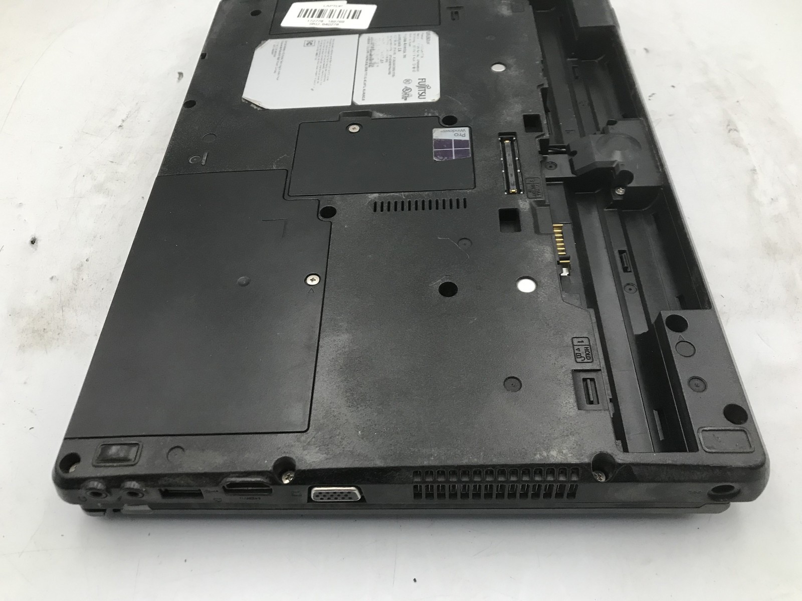 FUJITSU LIFEBOOK T726 – BOOTS TO BIOS – INTEL I5 6200U – 4GB RAM – READ DESC -BB