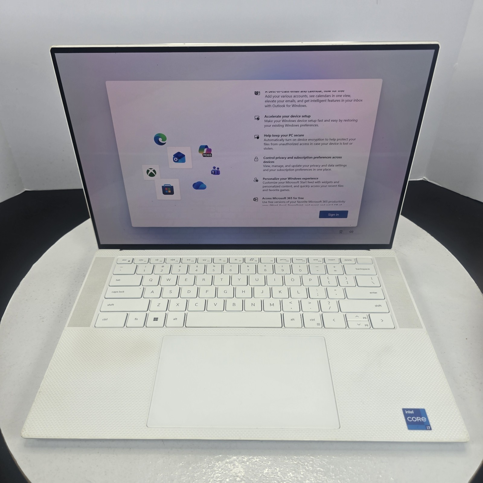 Dell XPS 15 9520 15.6″ (1TB SSD, i7 12th Gen., RTX 3050,4.70 GHz, 16GB) Laptop