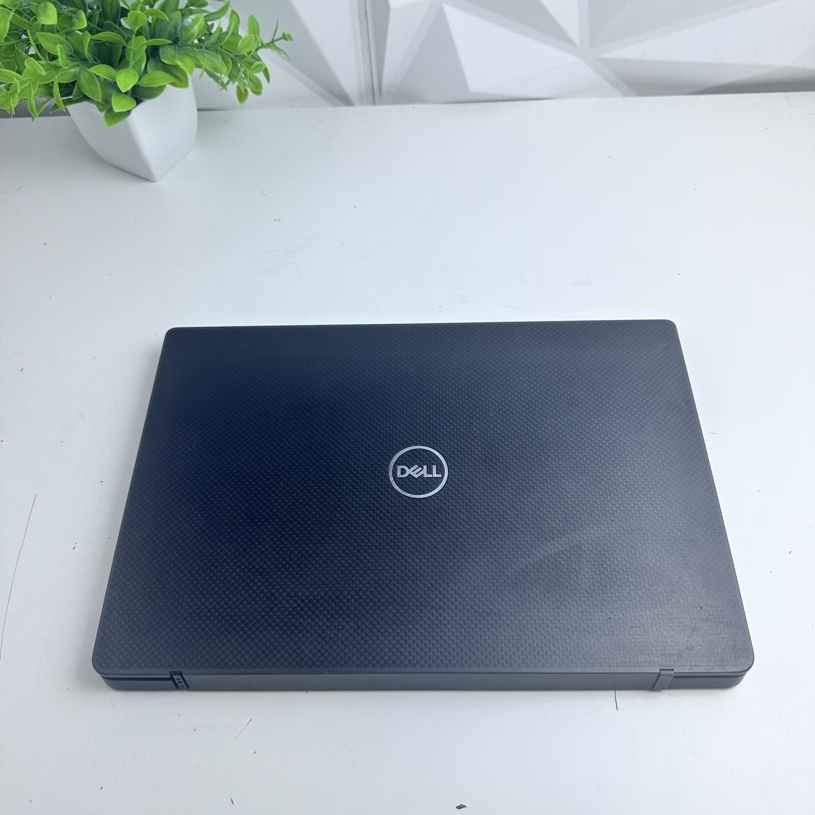 Dell Latitude 7300 Laptop, 13.3″ FHD, i7-8665U, 16GB, 256GB SSD