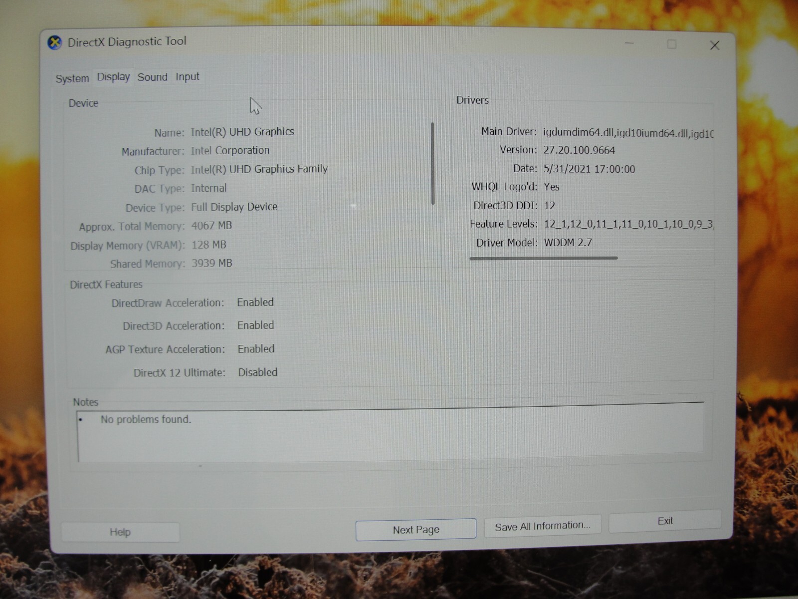HP 14-DQ1043CL 14” FHD Intel Core i3-1005G1 1.2GHz 8GB 256GB SSD +Charger