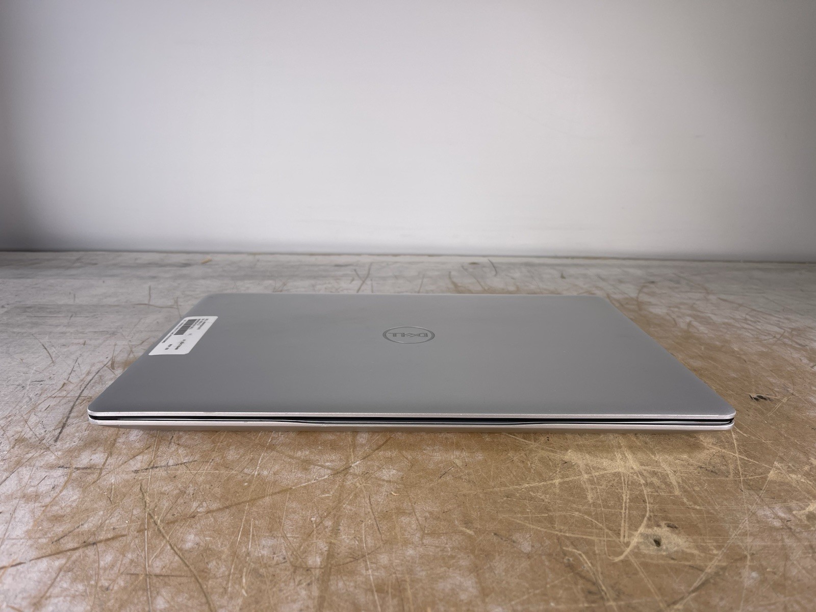 DELL INSPIRON 5570 i5-8250U @ 1.60GHz, 8GB RAM, NO HDD/OS
