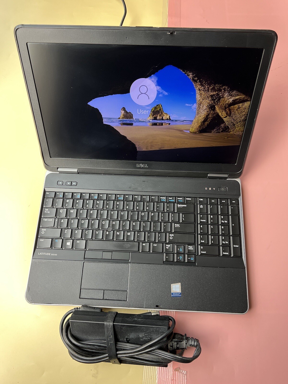Dell Latitude E6540 Core i5-4310M 2.70GHz 4GB RAM 500GB HDMI BACKLIT 1920X1080