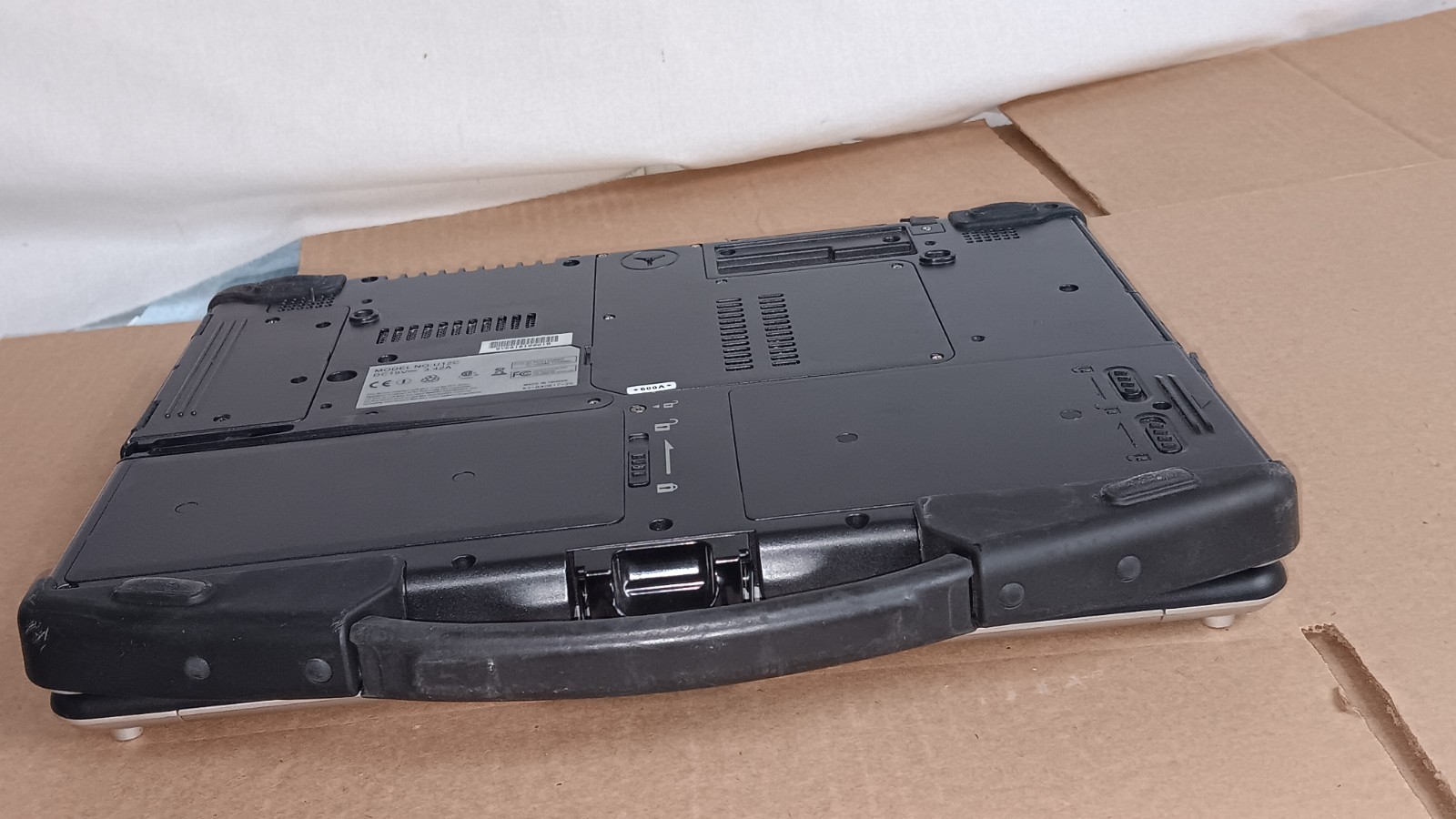 Durabook U12C Rugged Laptop Core I5 3rd Gen 128 SSD 12.1″ Touch Screen Win 8 pro