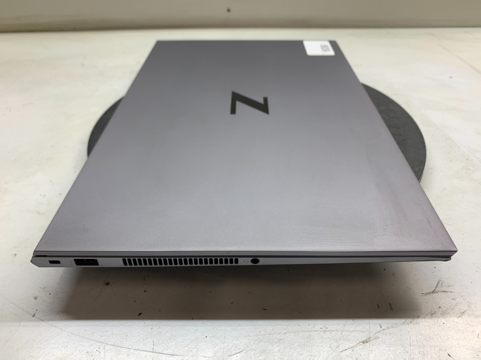 HP ZBook Studio G8 Intel Core i7-11800H 16GB 500GB SSD Quadro T1200 Windows 11