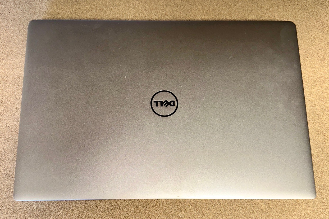 DELL XPS 13 9360 i7 Laptop, FOR PARTS, No Power, Broken Hinge, Charger Included