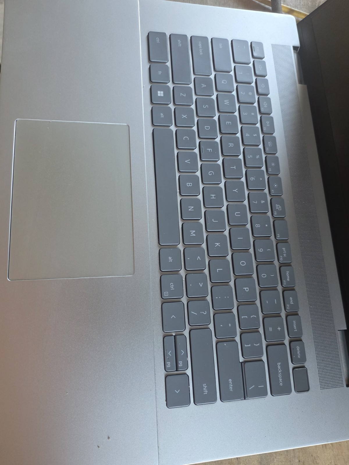 Dell Inspiron 16 Plus 7630 16″ Intel Core i7-13700H, 3,70GHz, 32GB Pow