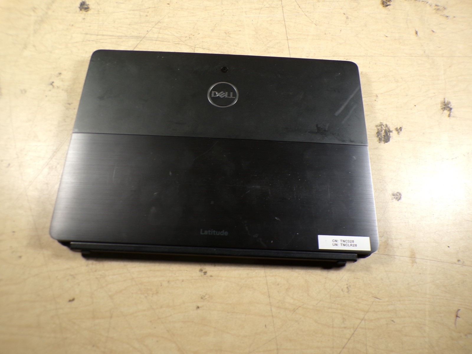 DELL LATITUDE 5290 2N 1 INTEL CORE I5-8350U 1.70GHZ 8GB RAM W/ KEYBOARD **NO HD/
