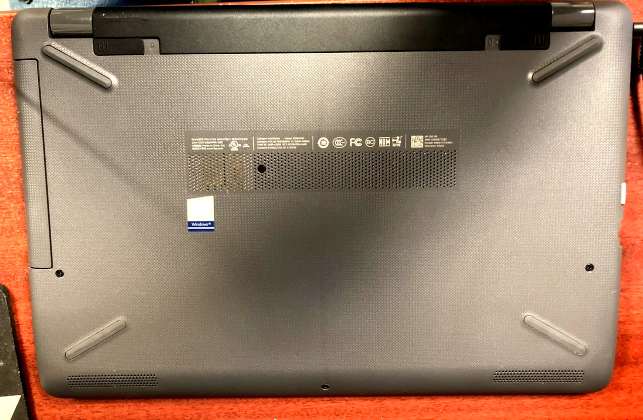 HP 250 G6 Notebook PC Core i5-7200u @ 2.50GHz 8GB RAM SN: CND8377Z8Z