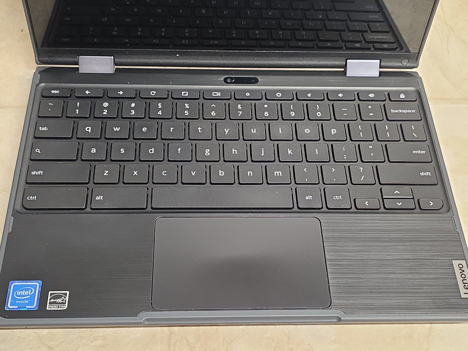 Lenovo (Chromebook) 500e Gen2 81MC004WUS 4GB 32GB WiFi 2 In 1 Touchscreen Tablet