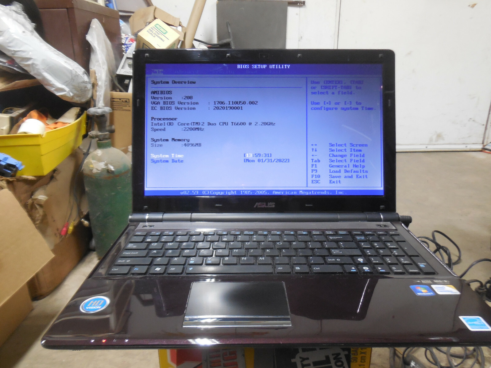 3 LAPTOPS LOT HP,ASUS,TOSHIBA.TESTED FOR POWER UP ONLY .