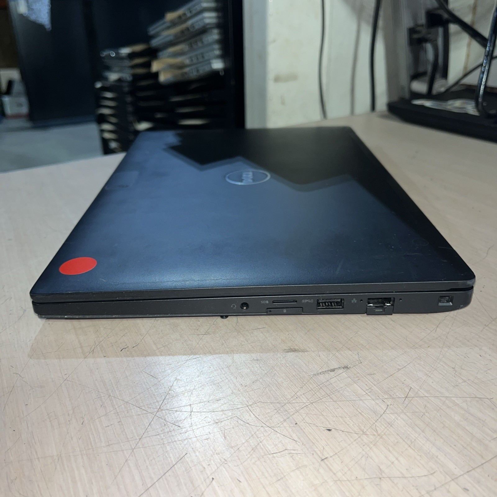 DELL LATITUDE 7480 INTEL CORE I7-7600U 8GB RAM NO HD ‘