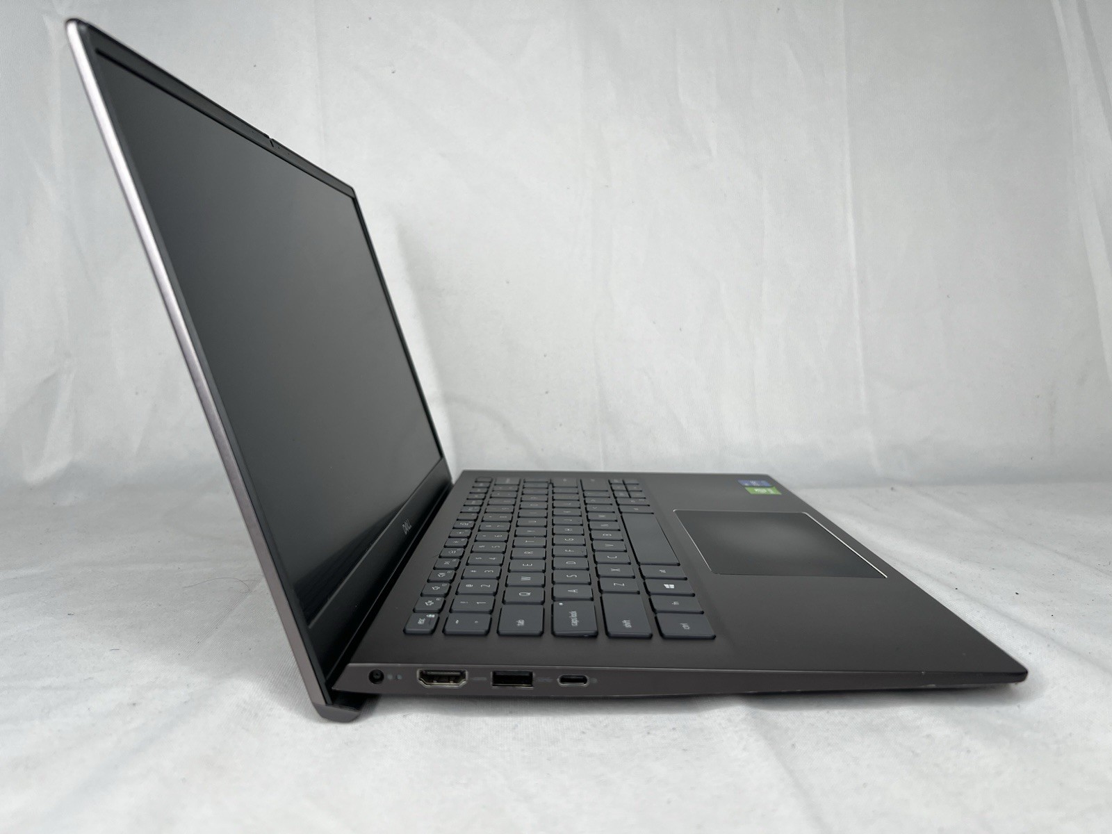 Dell Vostro 5402 14″ (i7-1165G7, 2.80GHz, 16GB RAM, 256GB NVMe SSD)Win11Pro wGPU