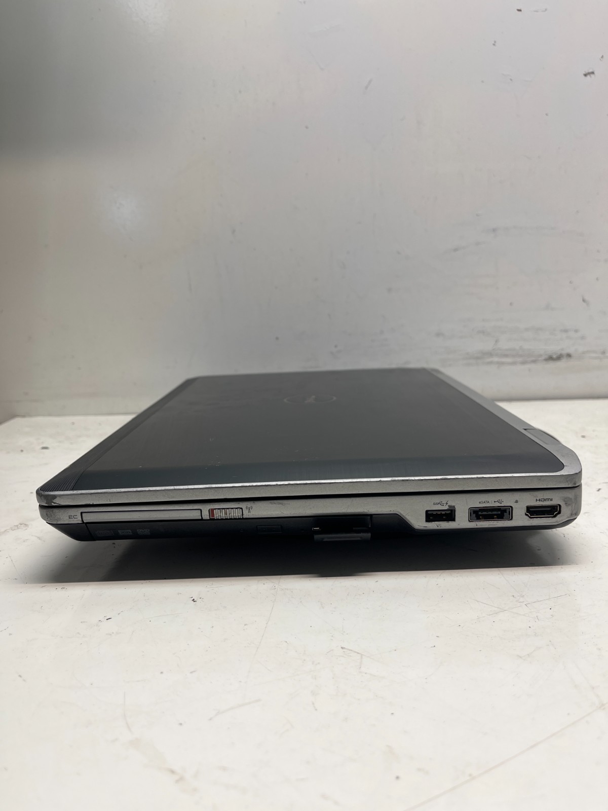 Dell Latitude E6530 Intel Core i5-3210M 2.50Ghz 4GB NO HDD
