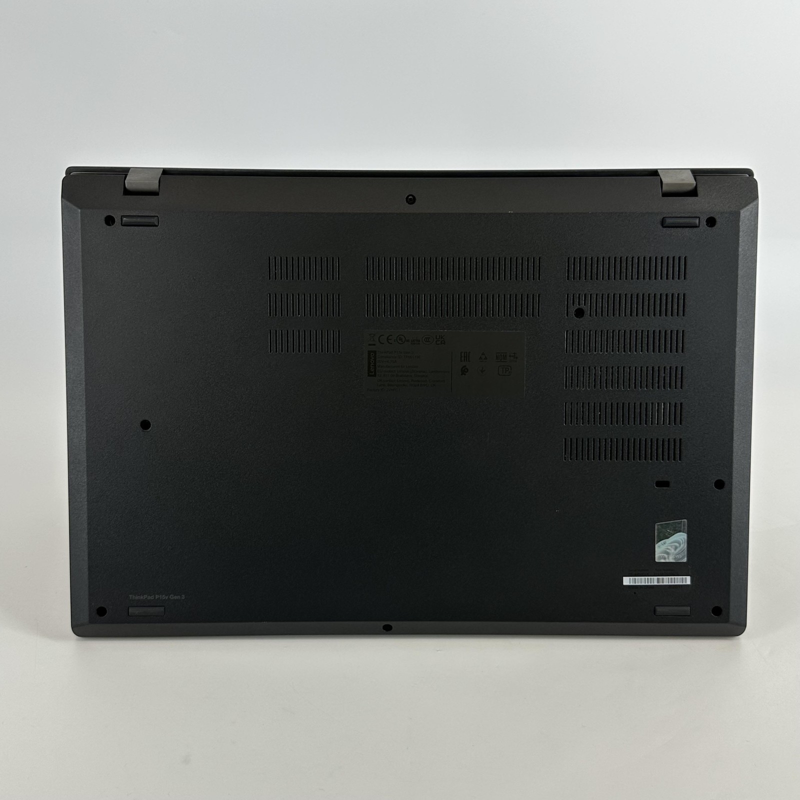Lenovo ThinkPad P15v Gen 3 FHD 3.2 GHz Ryzen 7 PRO 6850H 16GB 1TB SSD RTX A2000