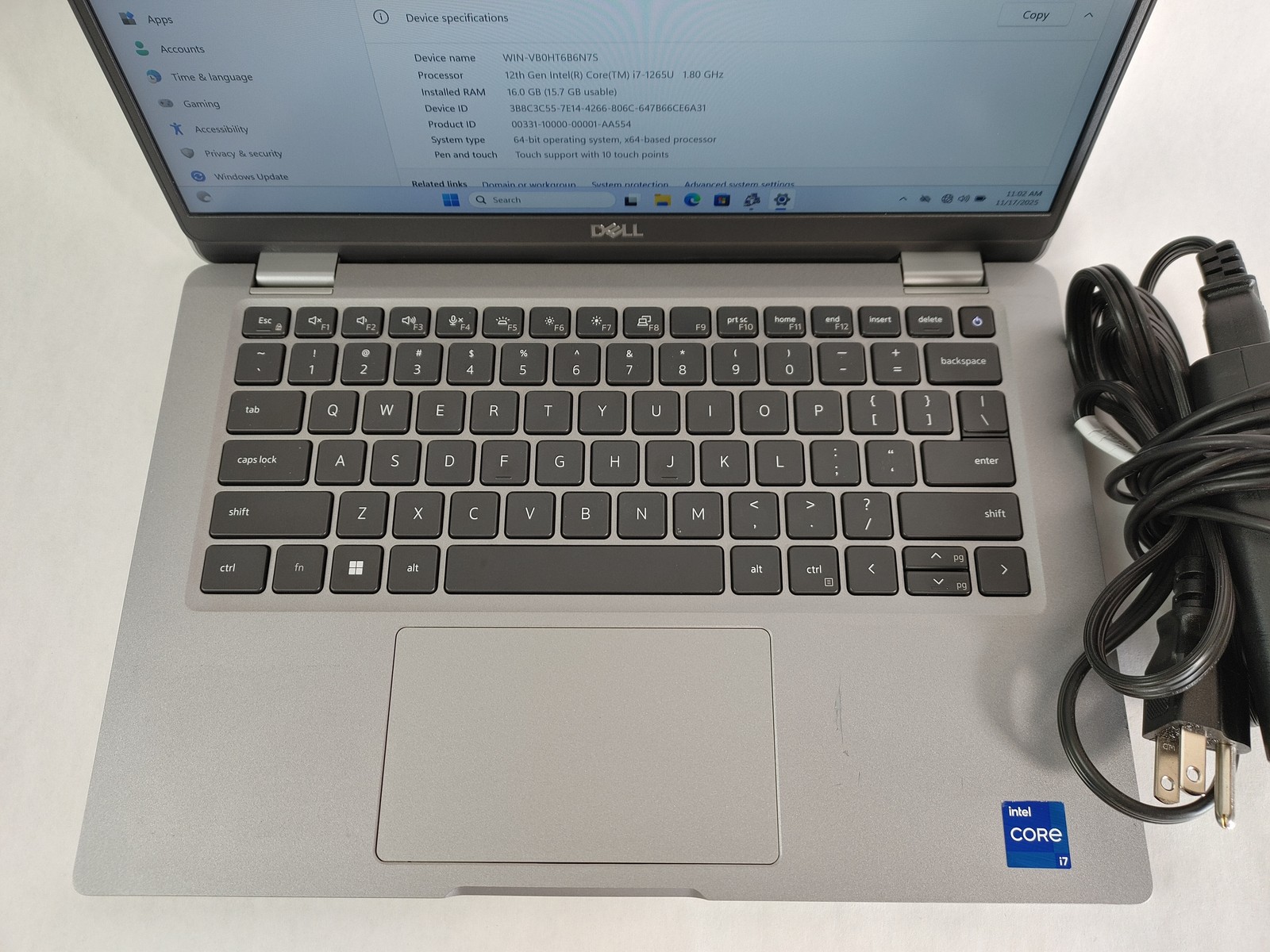 Dell Latitude 5330 Core i7-1265U 1.80 GHz 16 GB 256 GB NVMe Windows 11 Pro