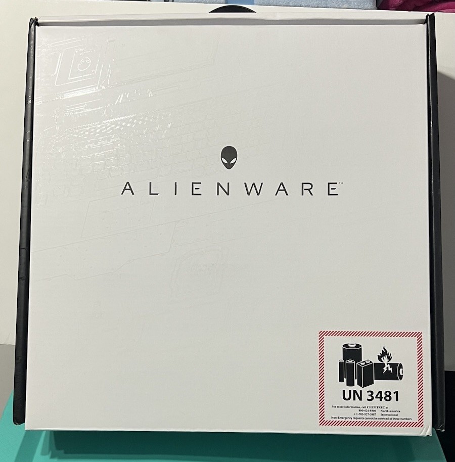 Alienware Area-51m R2 | i9-10900K RTX 2080 Super | 2TB SSD | 144hz 1080P | 32 GB