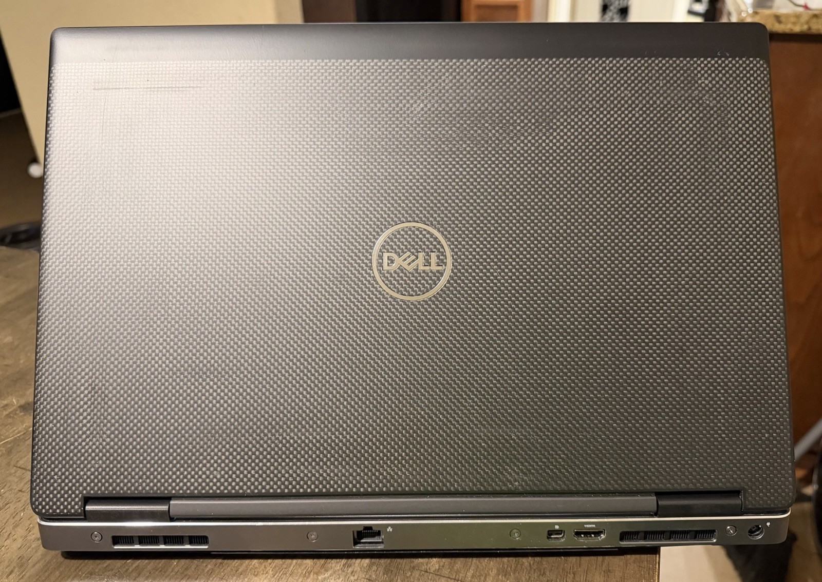 Dell PRECISION 7530 I7-8750H 32GB RAM 256GB NVME QUADRO P2000 WIN11 15.6 IN