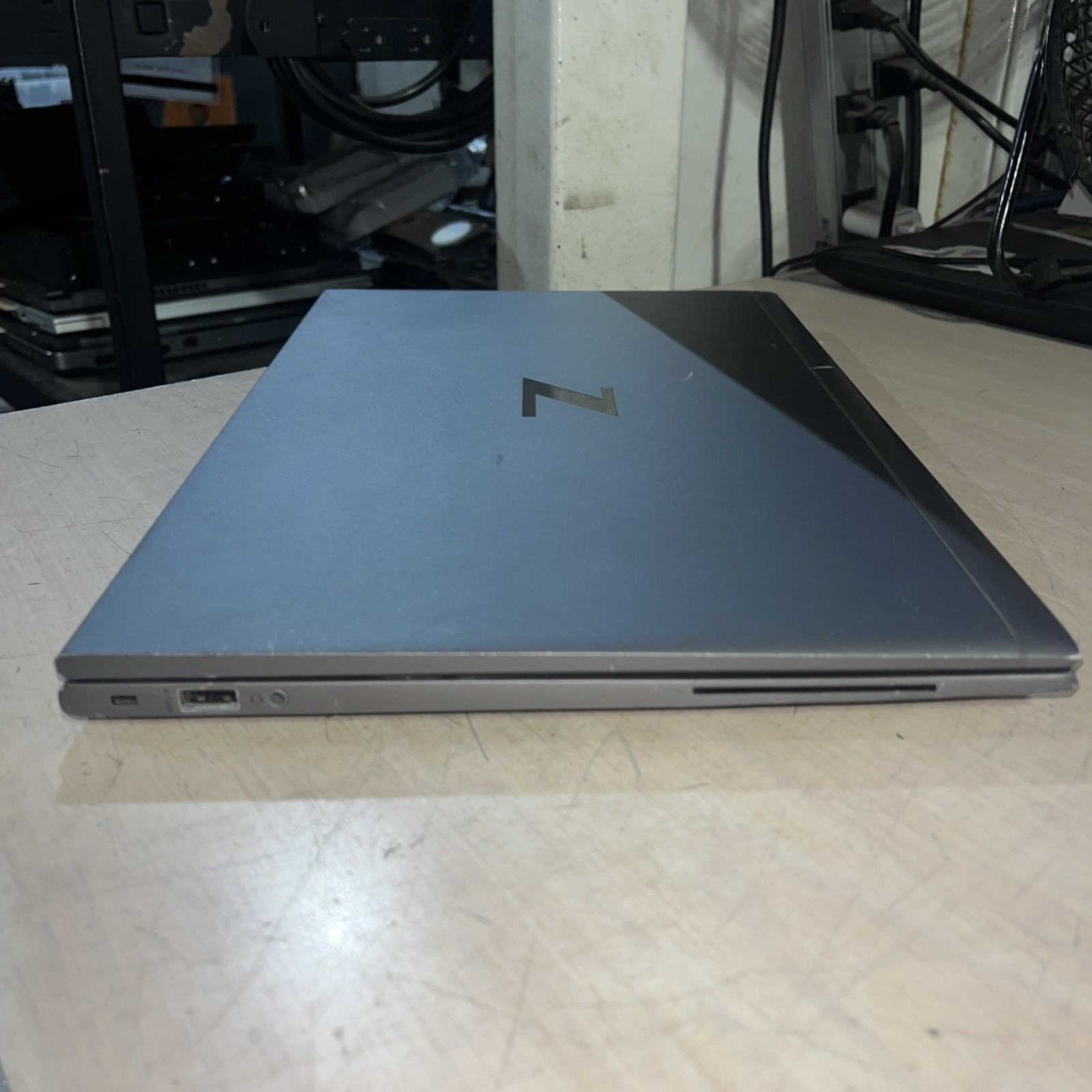 HP ZBOOK FIREFLY G8 INTEL CORE I7-1165G7 2.80GHZ 8GB RAM NO HD