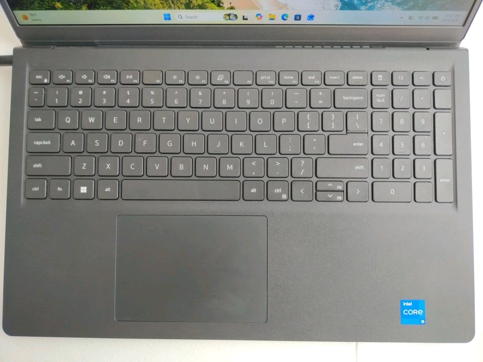 Dell Inspiron 15 3520 i5-1235U, 8GB RAM, 512GB SSD, Charger Included Win11 Mint