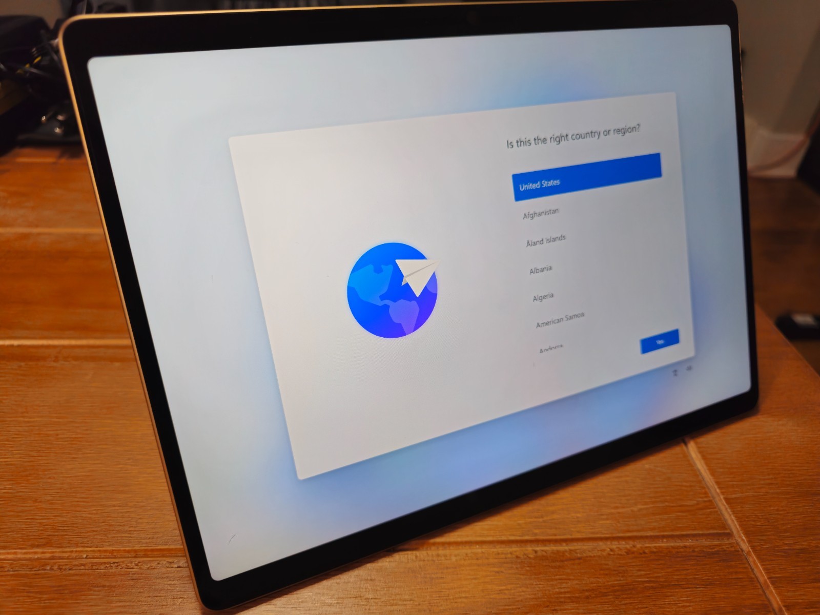 Microsoft Surface Pro 11 2076 Dune 13″ Snapdragon X Plus 16 GB 512 SSD Win 11