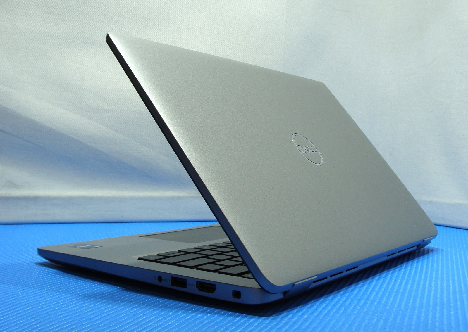 Dell Latitude 5440 14″ FHD i7-1365U max 5.2GHz 8GB 512GB Win 11Pro WRTY2026 +PA