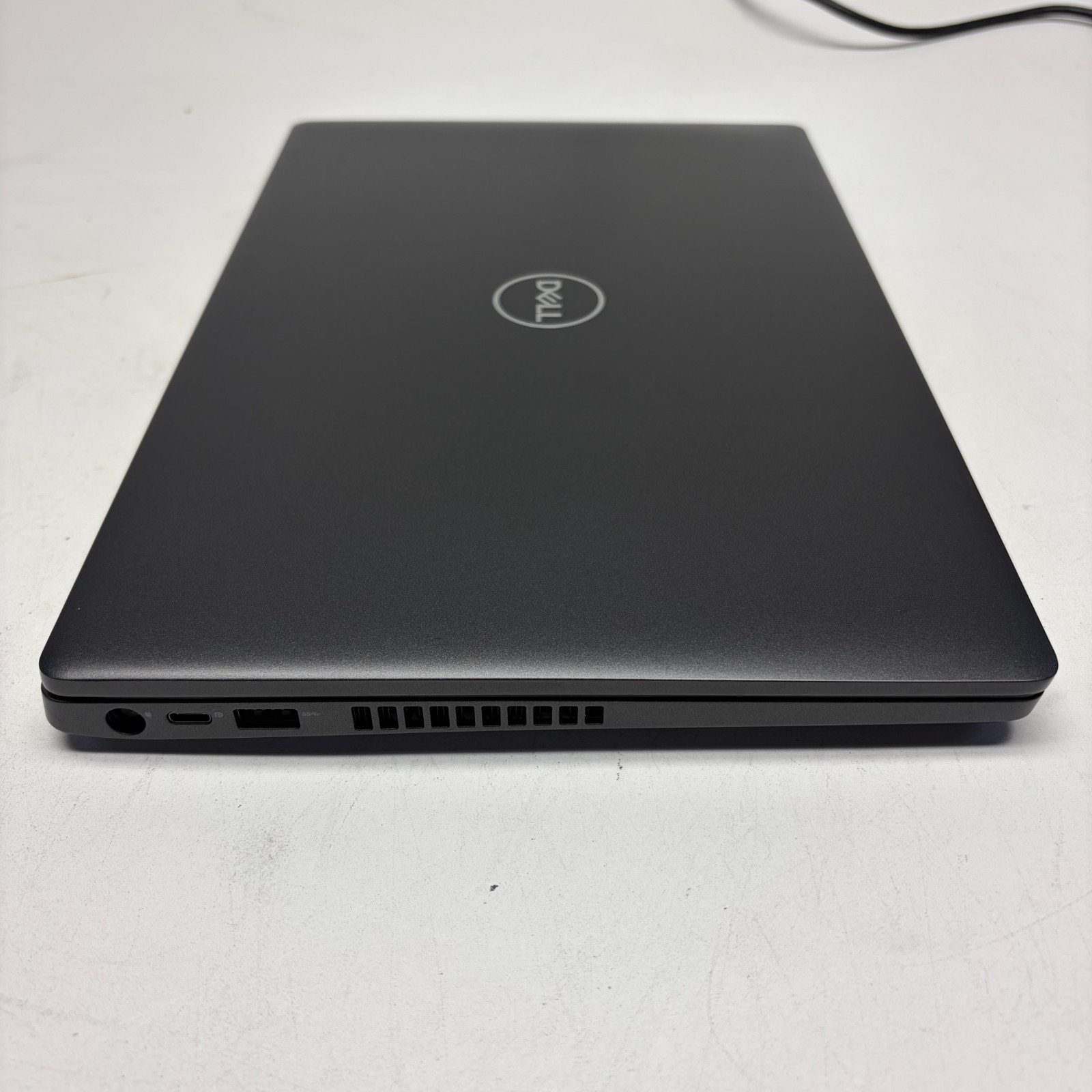 Dell Latitude 5400 w/ Power Supply