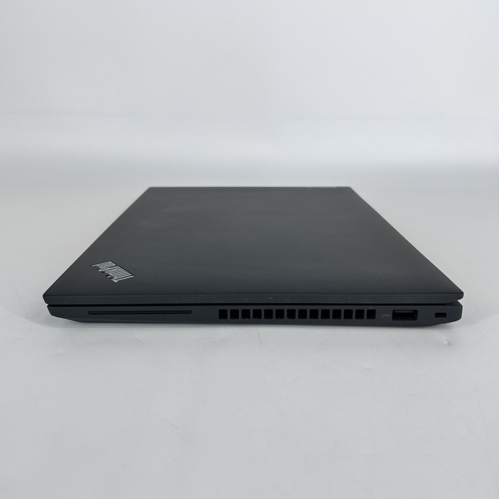 Lenovo ThinkPad P14s Gen 4 FHD+ 3.2 GHz Ryzen 5 PRO 7540U 16GB 512GB SSD