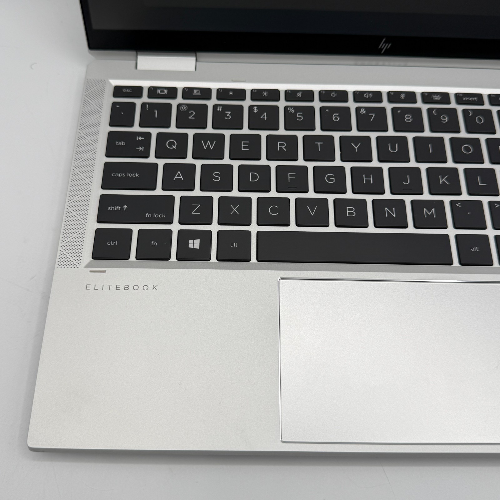 HP EliteBook X360 1040 G7 i7-10710U 16GB RAM 256GB m2 14″ Touch Win 11 Very Good