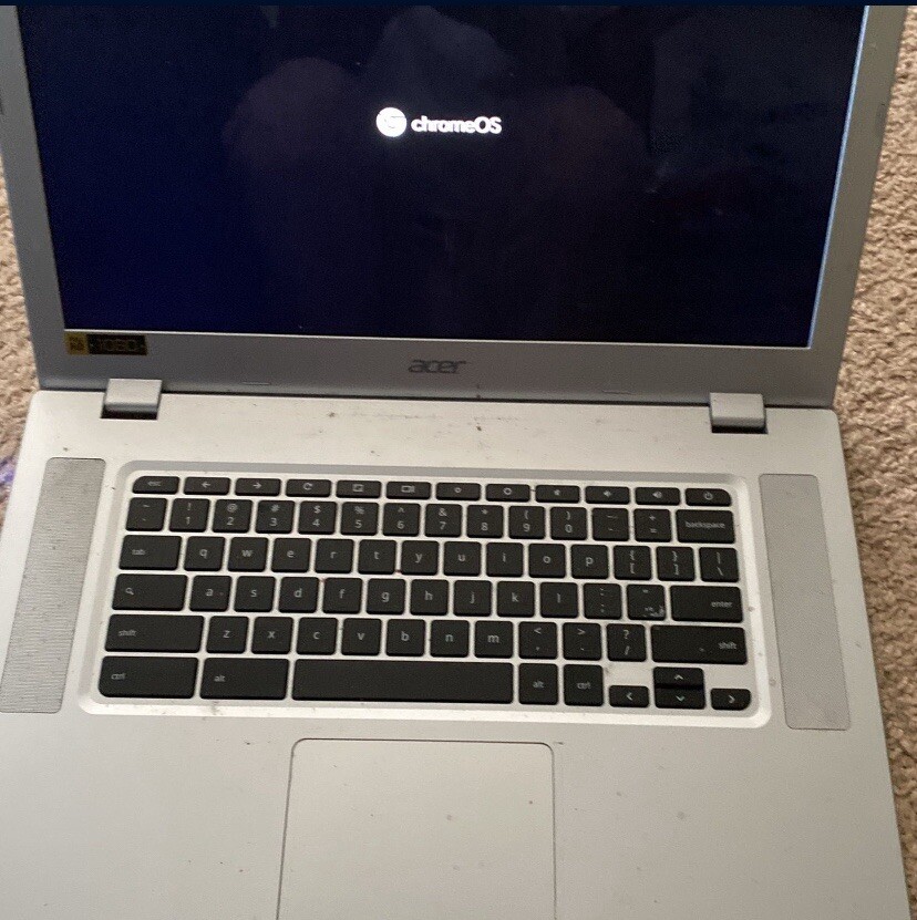 Acer 11.6″ (16GB, Intel Celeron, 1.40 GHz, 4GB) Laptop – Silver (NX.MJAAA.004)