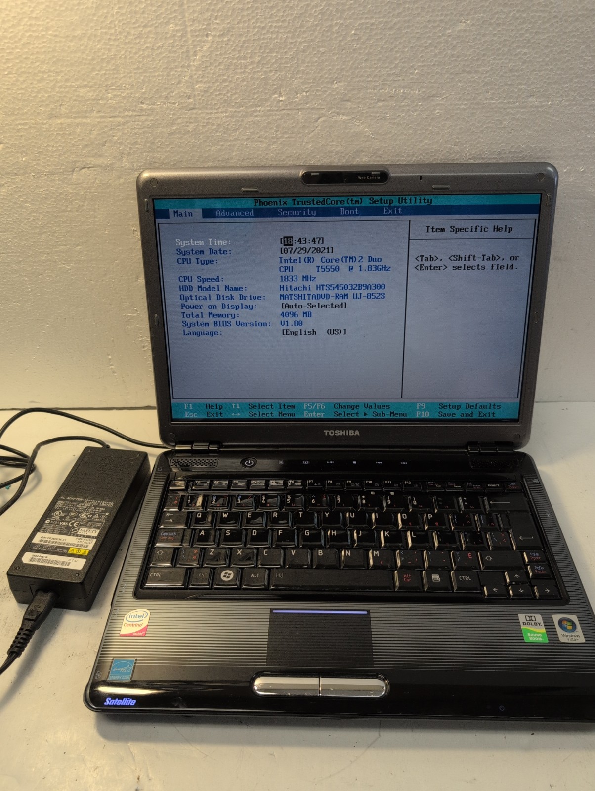 Toshiba Satellite Pro U400 13.3″ Laptop C2D T5550/4GB RAM/ 320GB HDD (NO OS) –