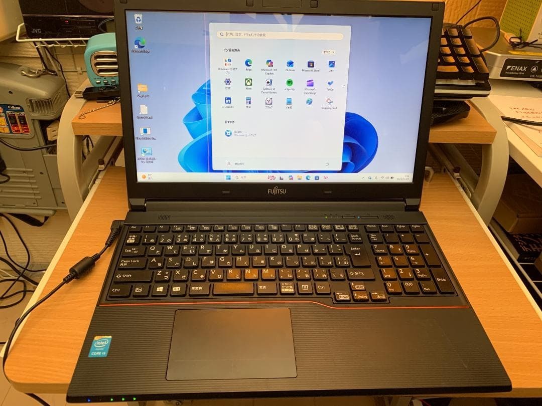 Fujitsu Lifebook A574/K Intel Core i5 4300M 2.6GHz RAM 4GB HDD 500GB Win 11 PRO