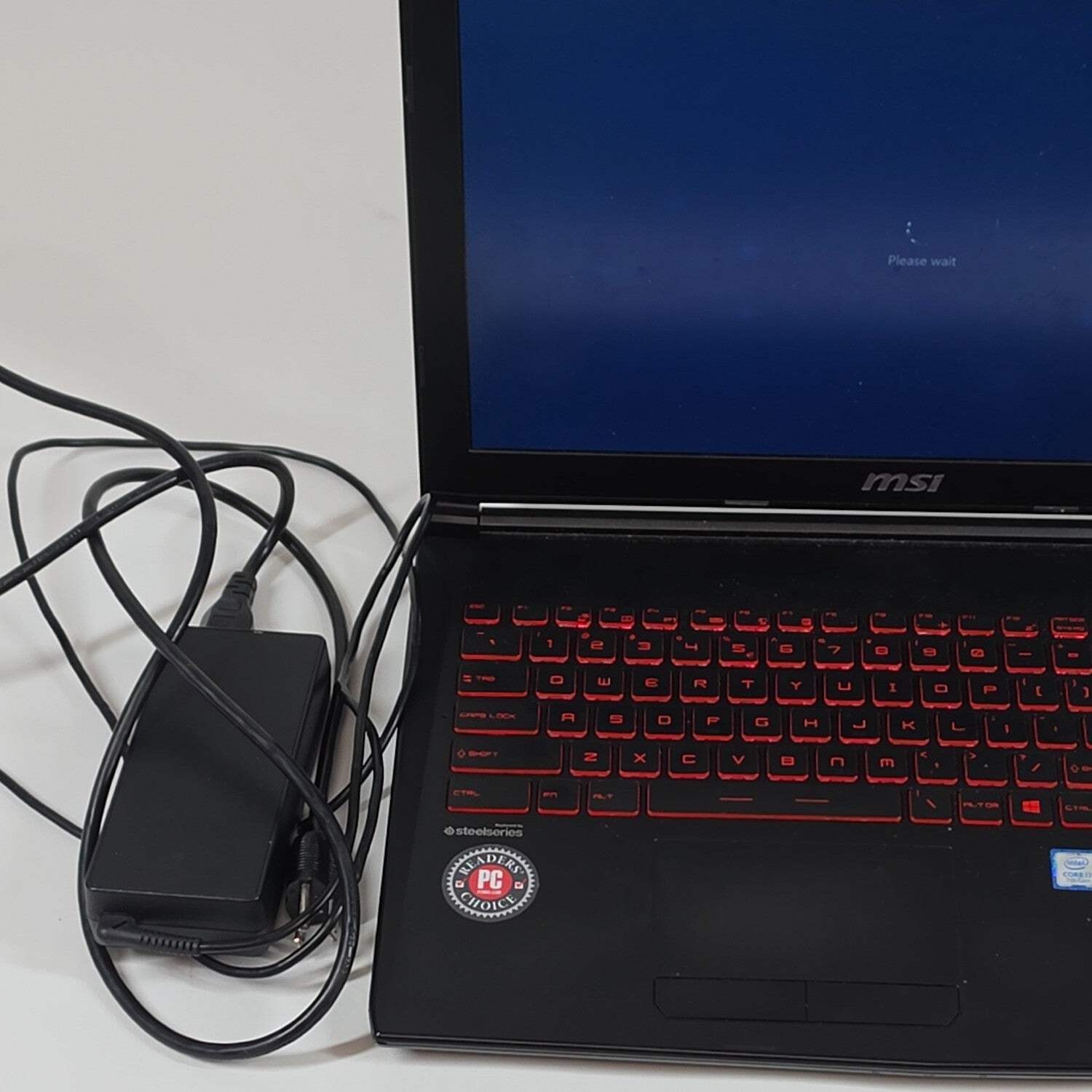 MSI GL62M GL62M 15.6″ i7-7700HQ 2.8GHz 8GB RAM 128GB SSD