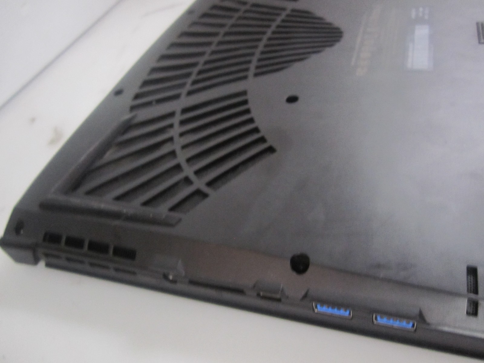 AORUS 15P XD RX5L Gaming i7 11th. 32GB 1TB 2.3GHZ Nvidia RTX3070 UBUNTU LAPTOP