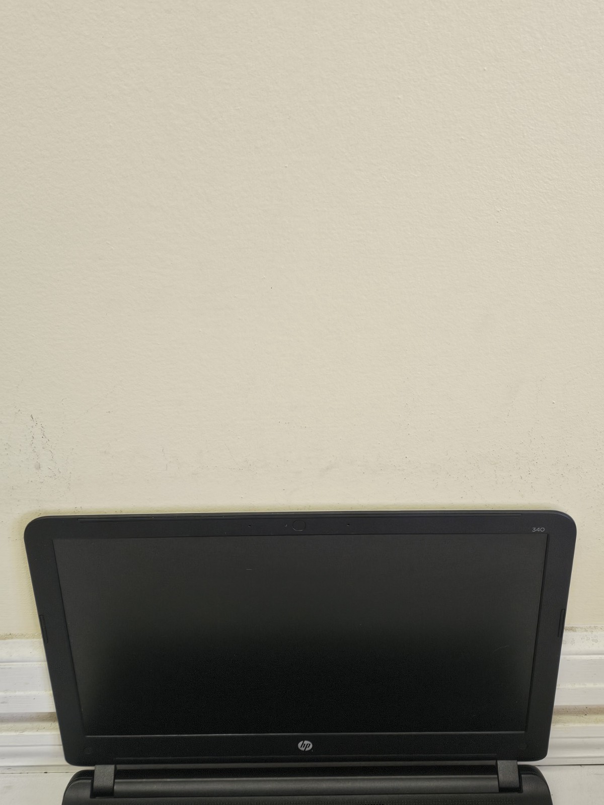 HP 340 G1 Laptop – Intel Celeron 2957u – 8GB RAM – 128GB SSD – Windows 10