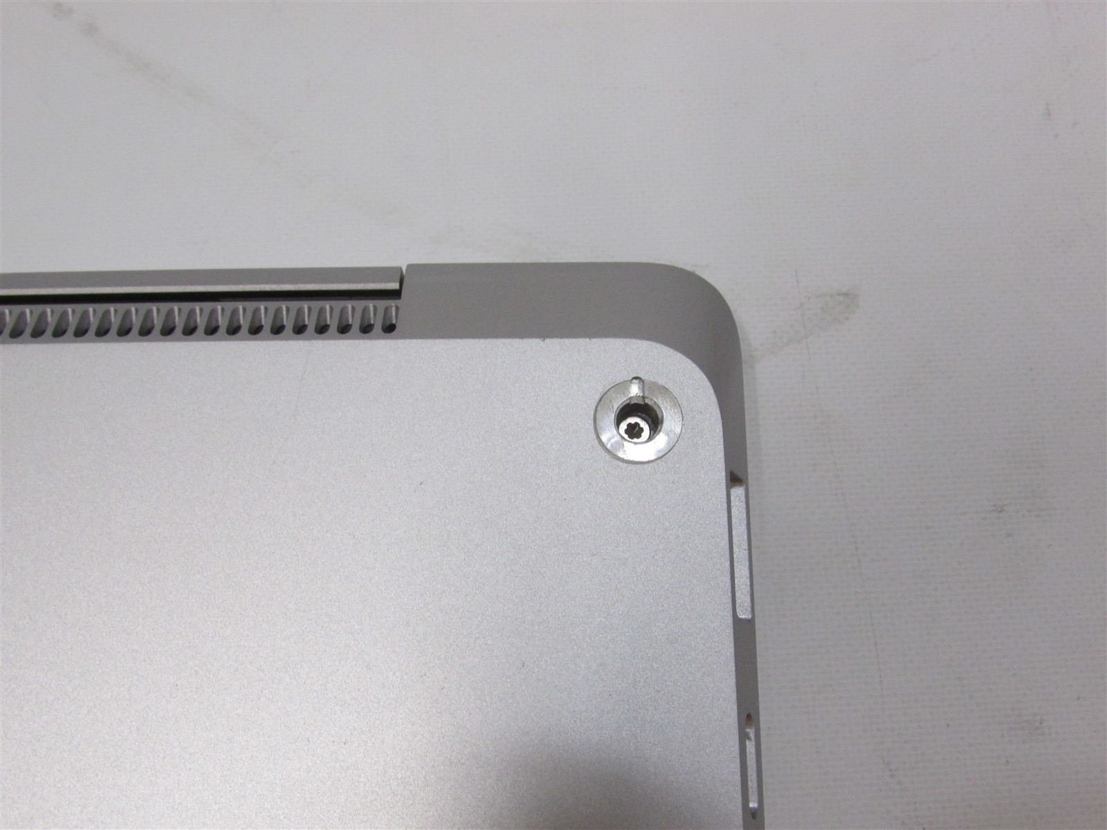 Microsoft Surface Laptop 3 1867 i7-1065G7 1.3GHz 16GB 512GB 13.5″ W11H SCRN DMG